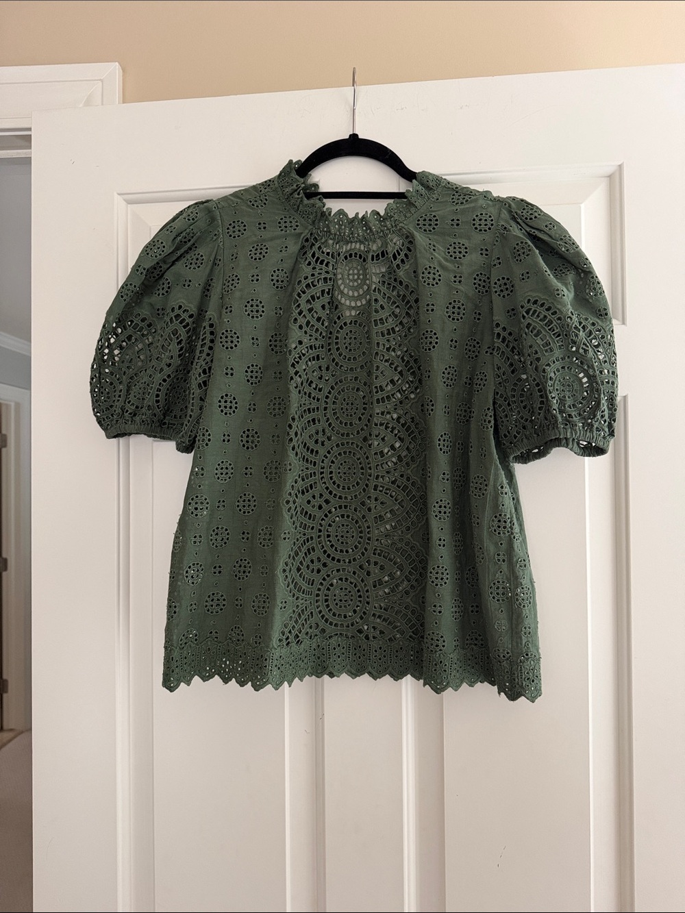 Ulla Johnson green blouse eyelet size 2 scarlet
